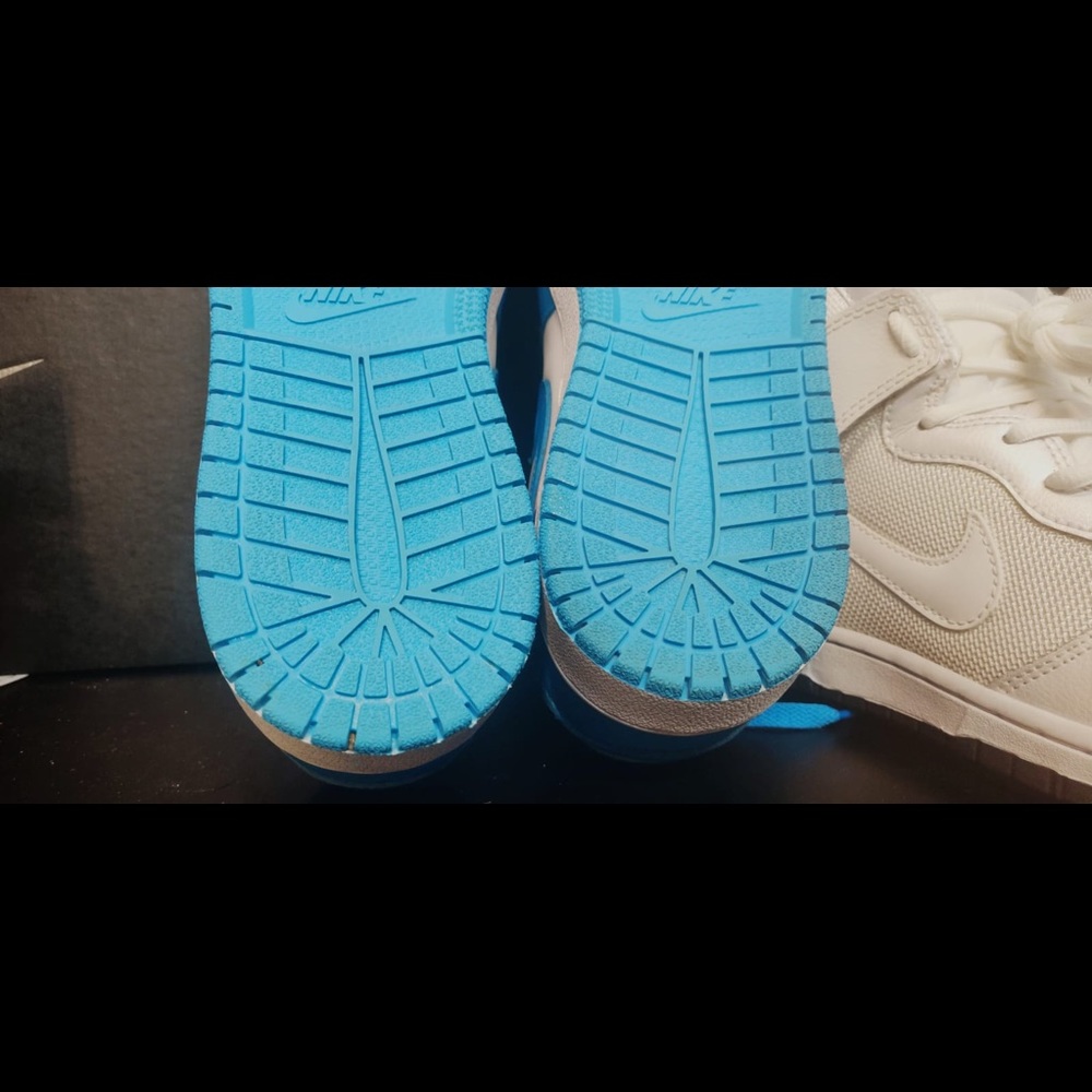 Nike SB x Air Jordan 1 Low "Erick Koston" UNC QS - Picture 13 of 14